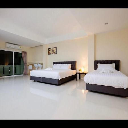 Wisdom Hotel Samut Songkhram Екстериор снимка