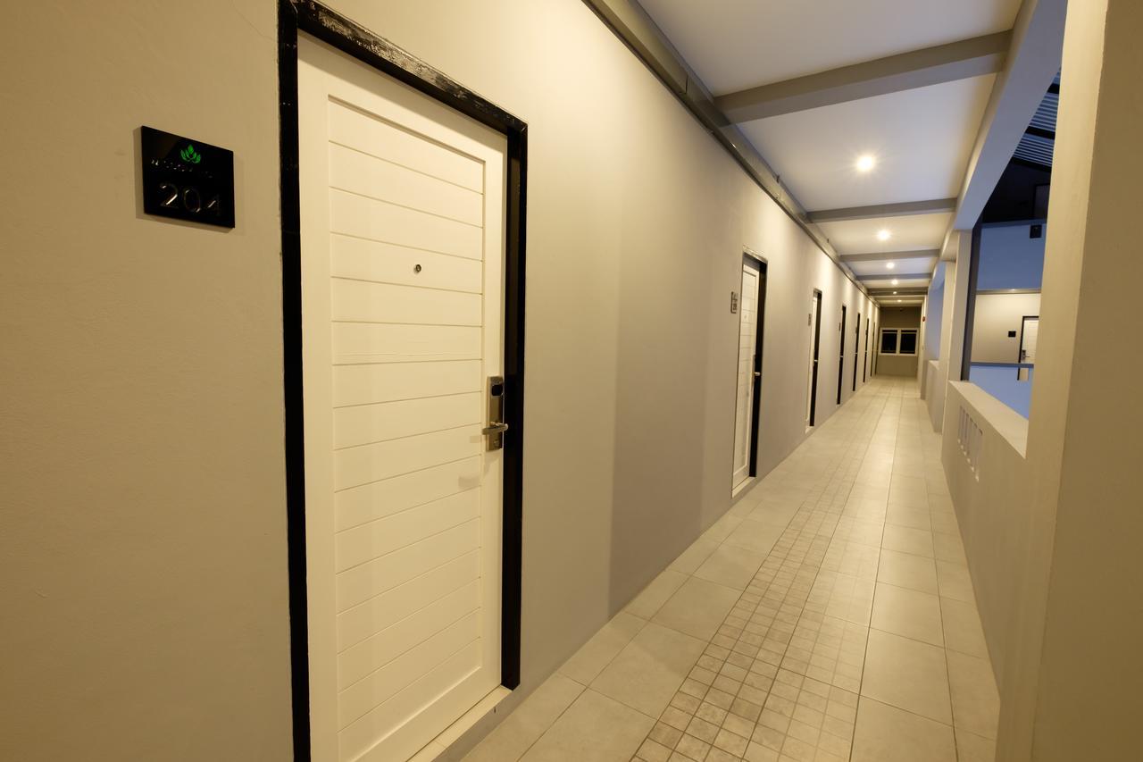 Wisdom Hotel Samut Songkhram Екстериор снимка