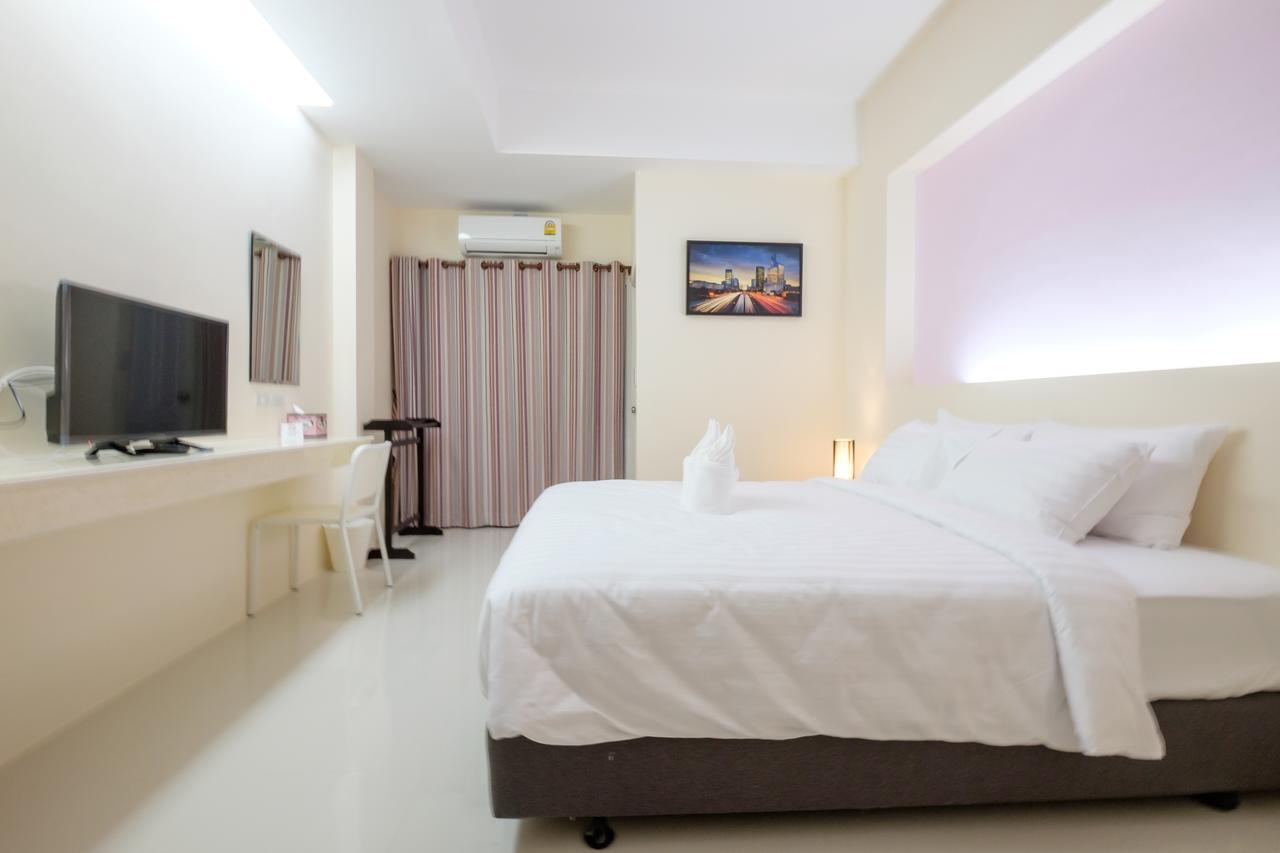 Wisdom Hotel Samut Songkhram Екстериор снимка
